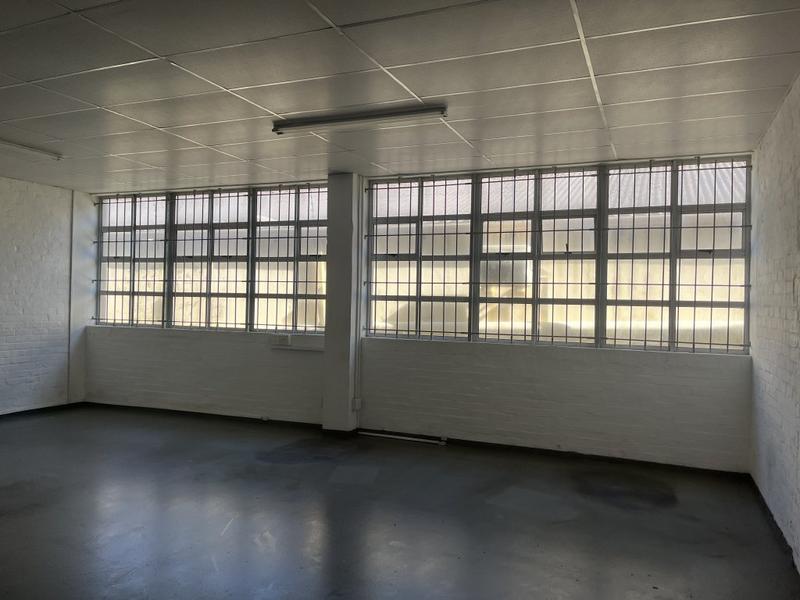 To Let commercial Property for Rent in Paarden Eiland Western Cape